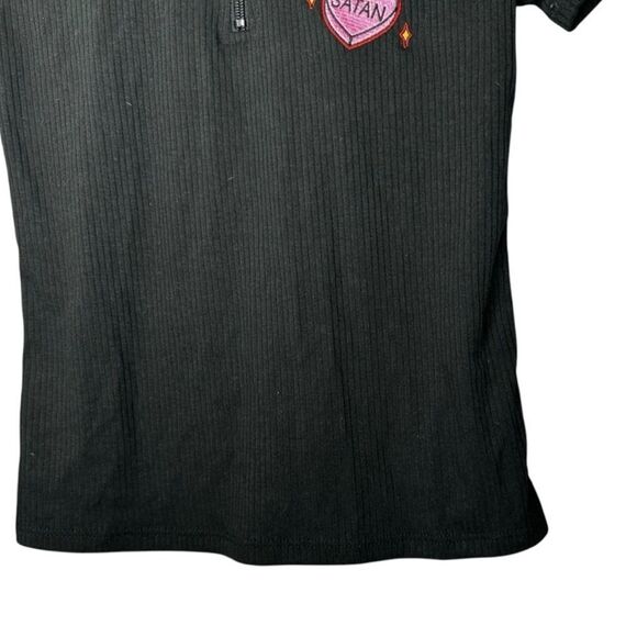 🔸BUNDLE ONLY🔸|EUC| BLACKCRAFT “Hail Satan” Ribbed Quarter Zip Tee - Picture 3 of 5